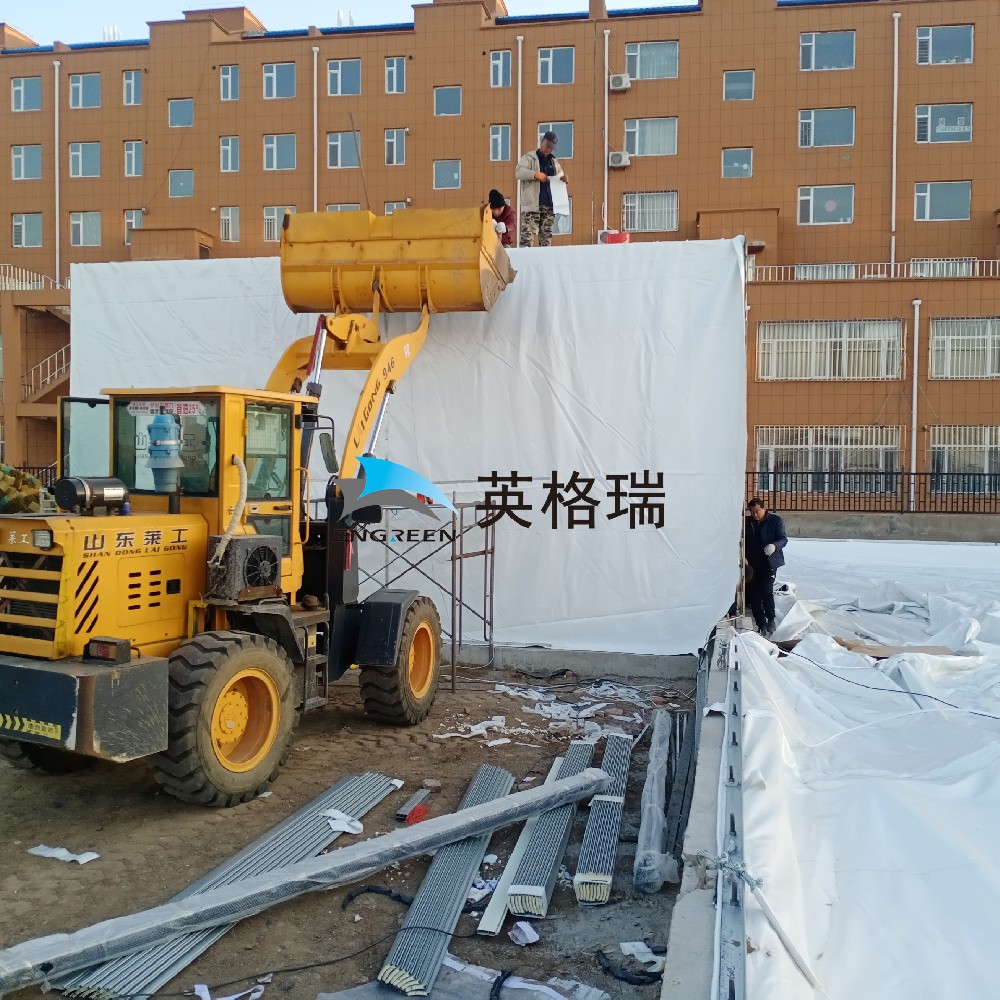 你知道建造一座合格的氣膜建筑，需要經(jīng)歷哪些施工步驟嗎？英格瑞氣膜帶你了解氣膜建筑的施工流程！